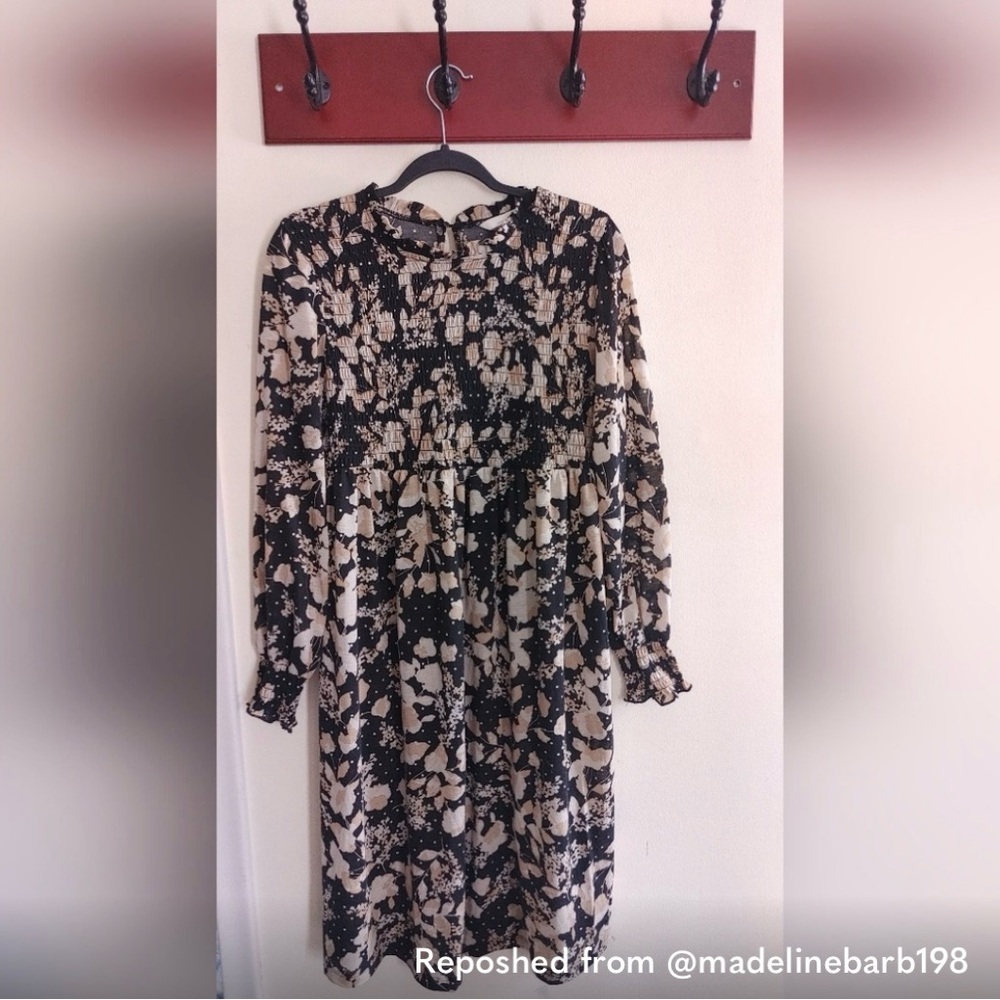 H&M Maternity Dresses Lot of 2